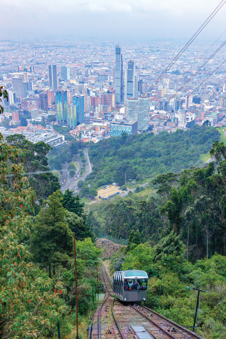 Cities in Colombia exist right next to jungle